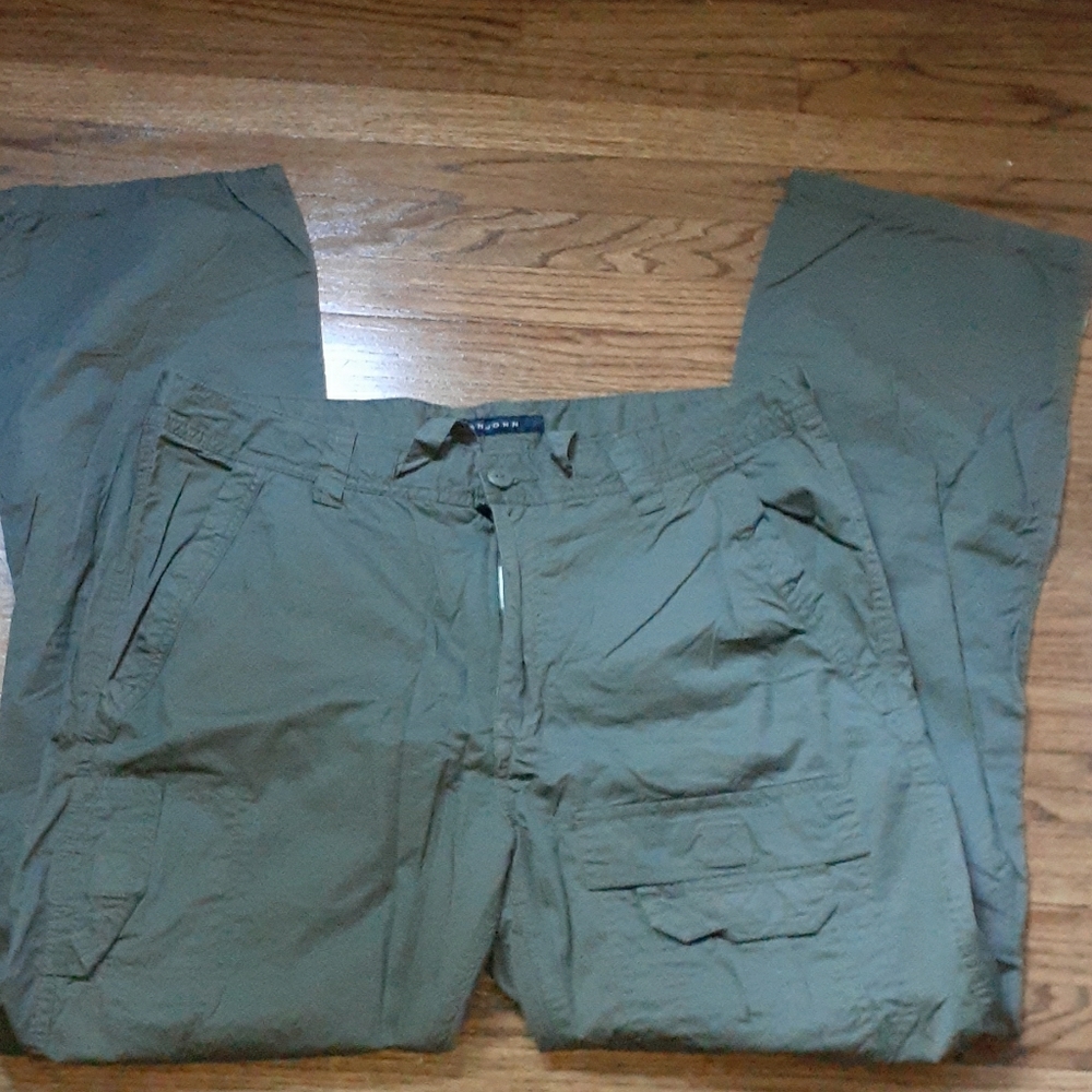Sean John Men's Pleat Pocket Flight Cargo Pants